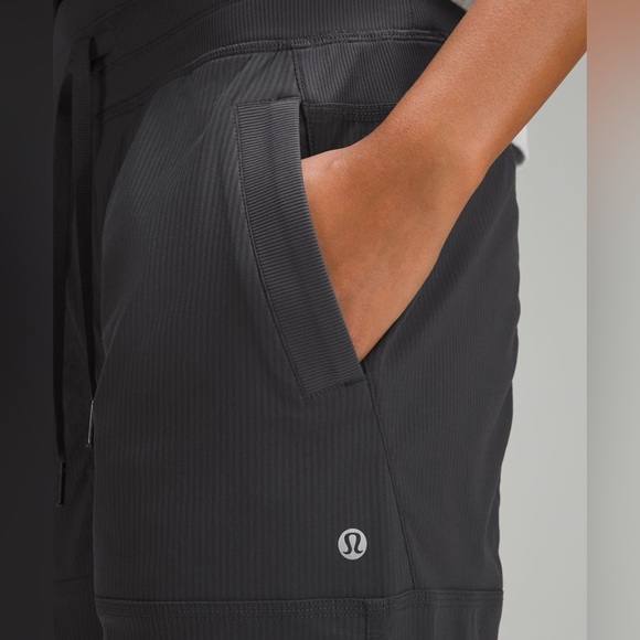 lululemon Dance Studio Mid-Rise Pant in Black / Unlined - Picture 4 of 11